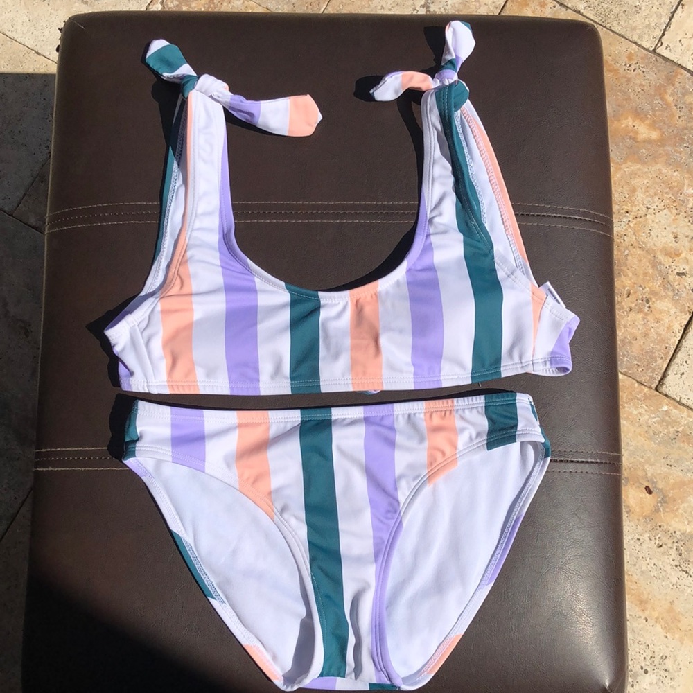 Hula Honey bikini -Size X-small - EUC